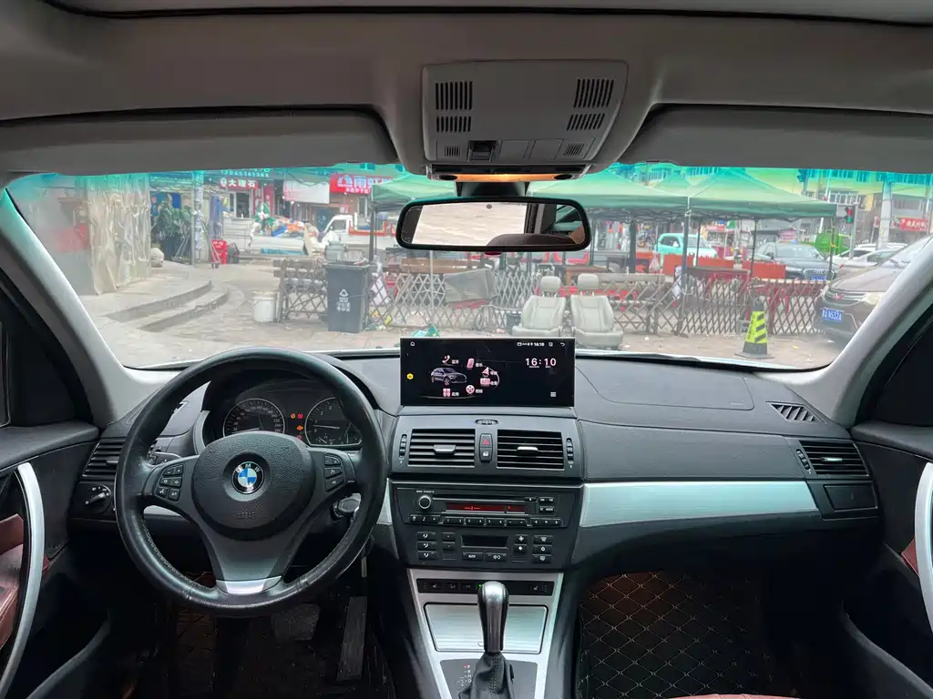 BMW X3 (Import) — миниатюра 9