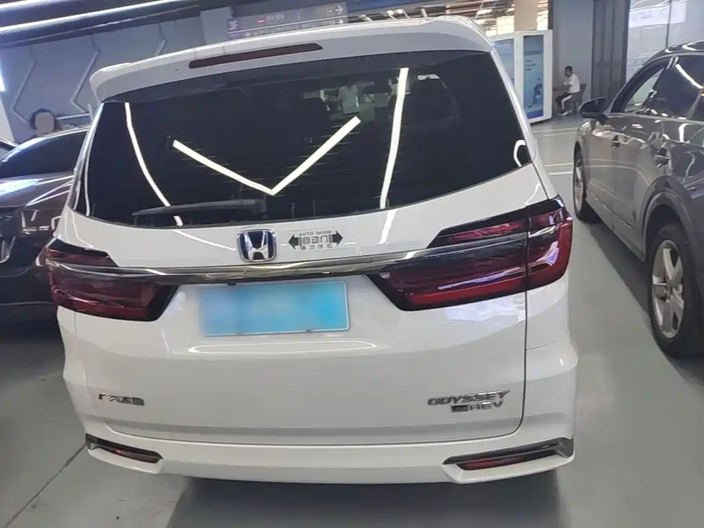 Honda Odyssey — миниатюра 6