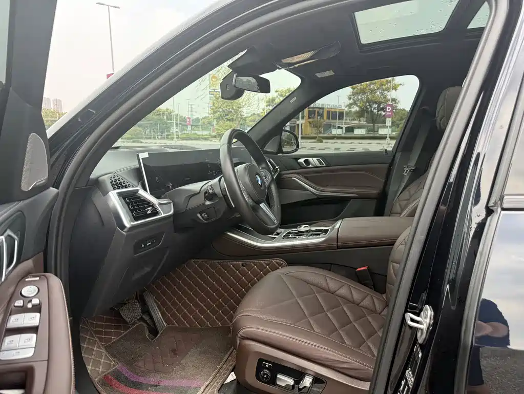 BMW X5 — миниатюра 9
