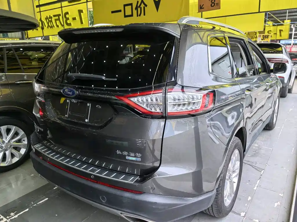 Ford Edge — миниатюра 5