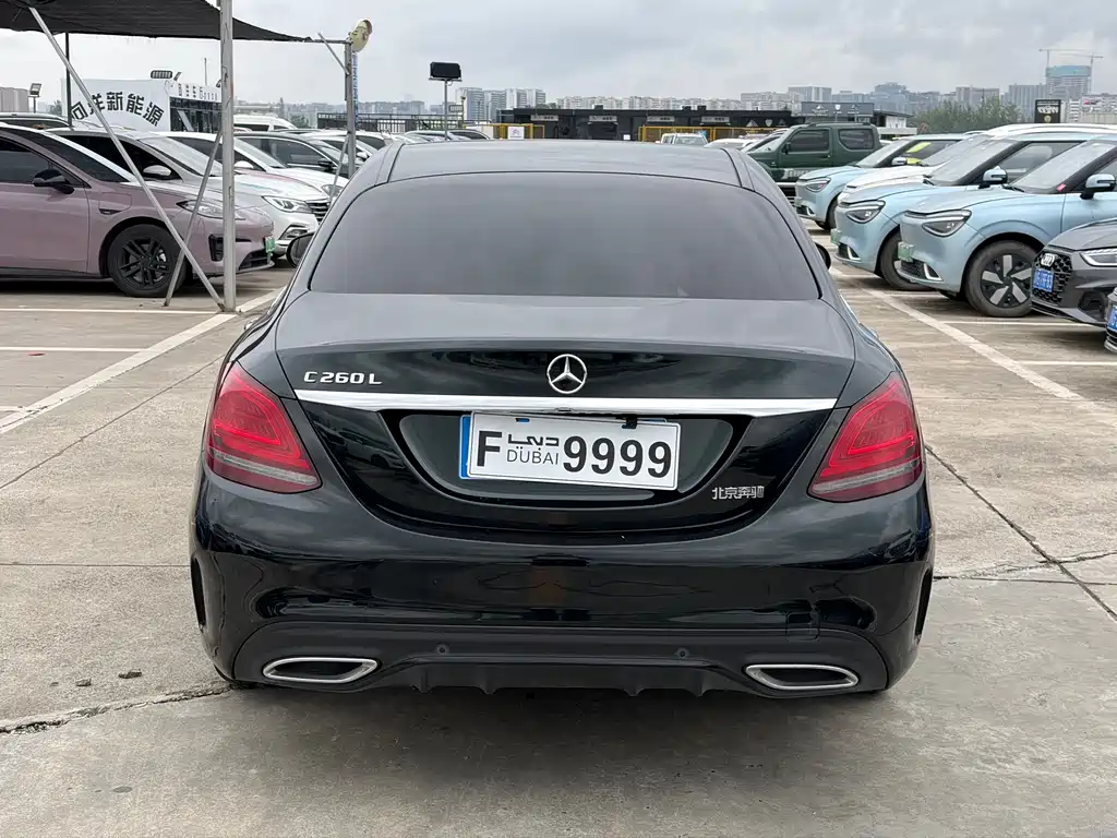 Mercedes-Benz C-Class — миниатюра 8