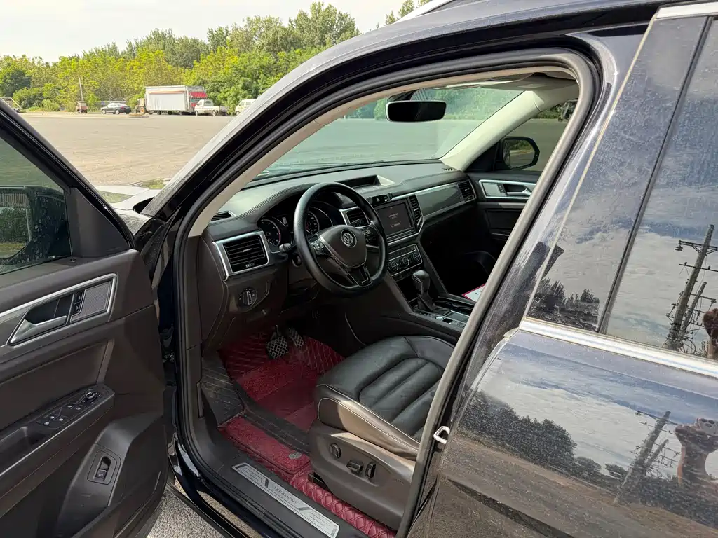 Volkswagen Teramont — миниатюра 4