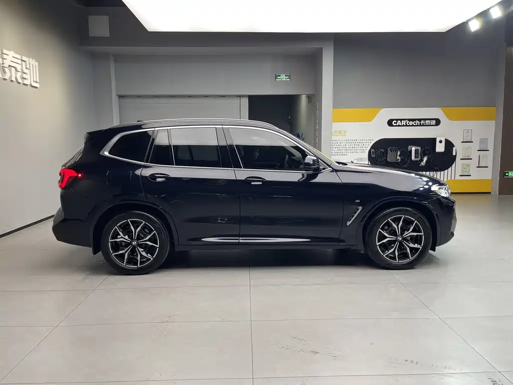 BMW X3 — миниатюра 7