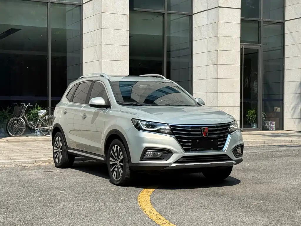 Roewe RX5 New Energy - фото 3