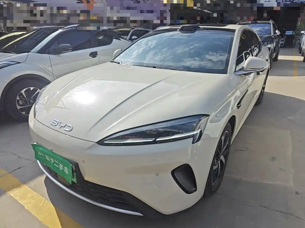BYD Seal 07 DM-i