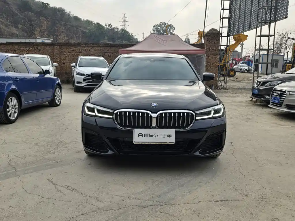 BMW 5 Series 2023