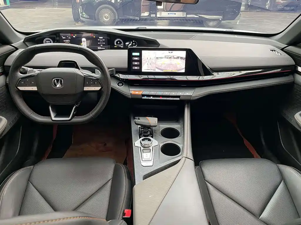 Changan UNI-V — миниатюра 5