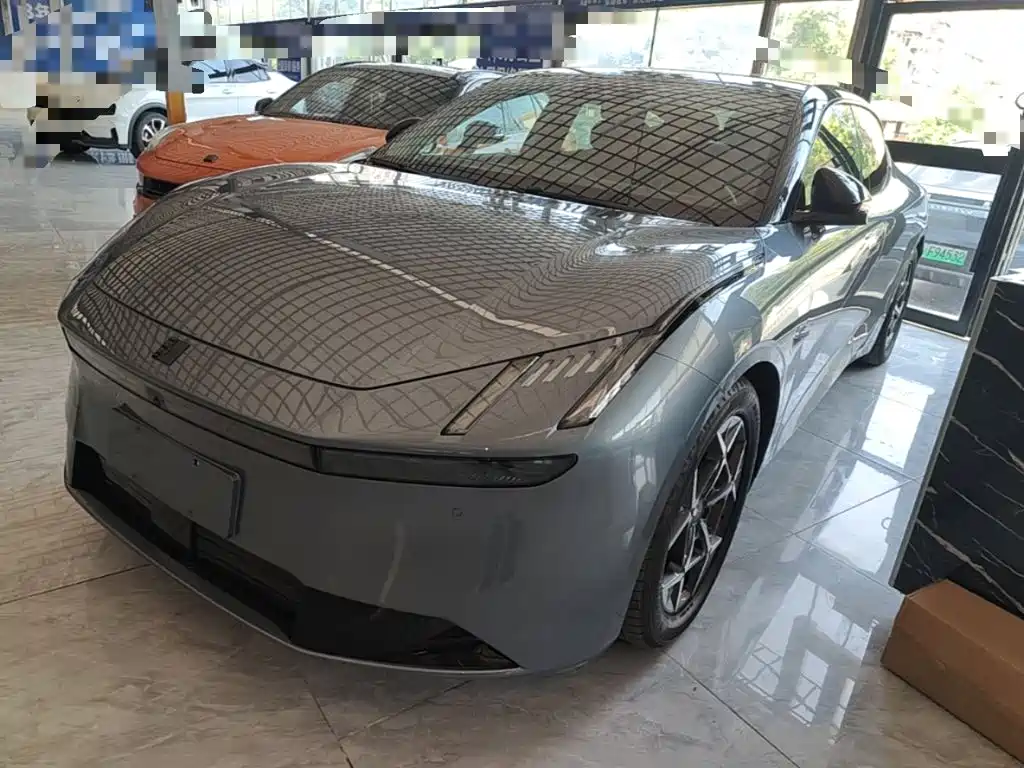 Lynk & Co Z10 — миниатюра 2