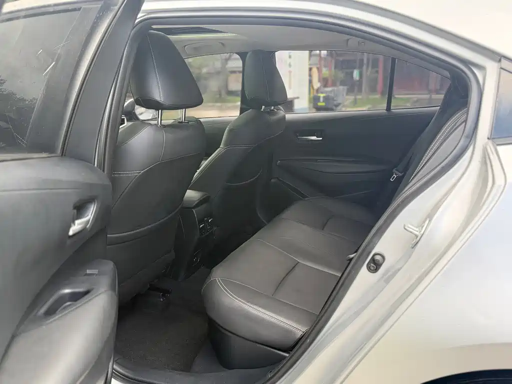 Toyota Corolla — миниатюра 14