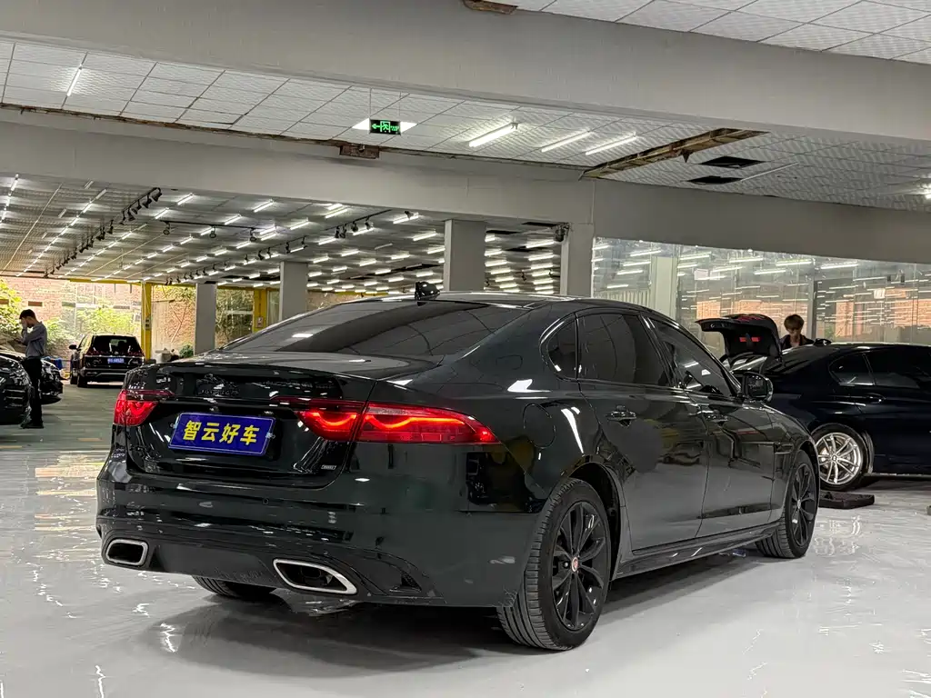 Jaguar XFL 2021 XFL 2.0T P250 Sport