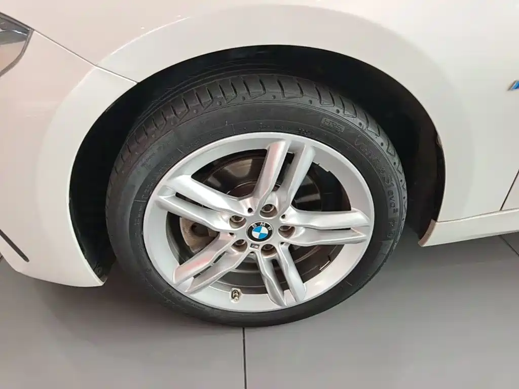 BMW 1 Series — миниатюра 23