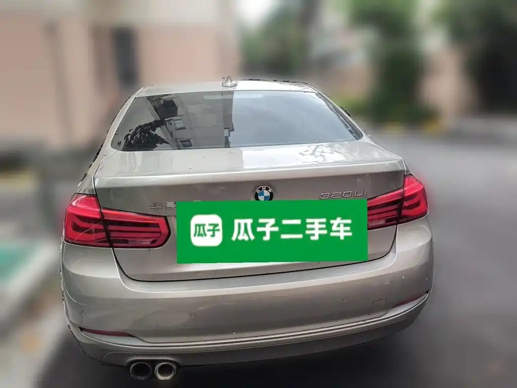 BMW 3 Series — миниатюра 3