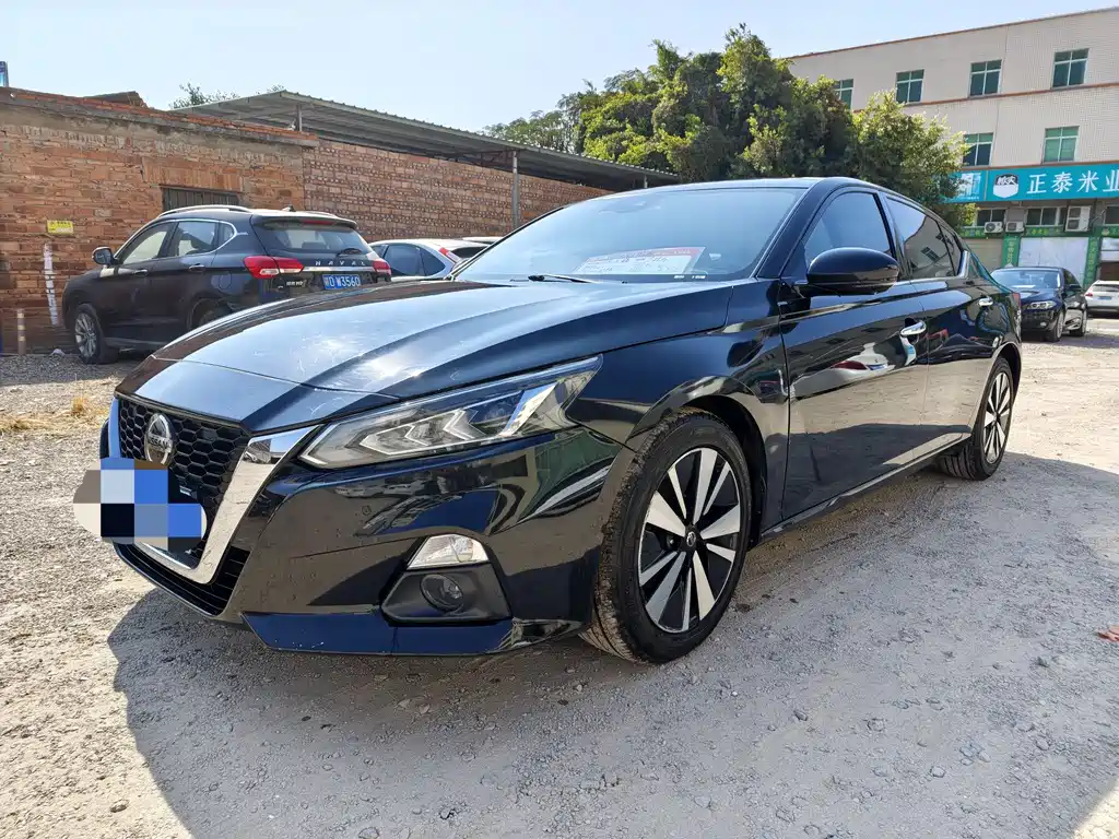 Nissan Teana 2021