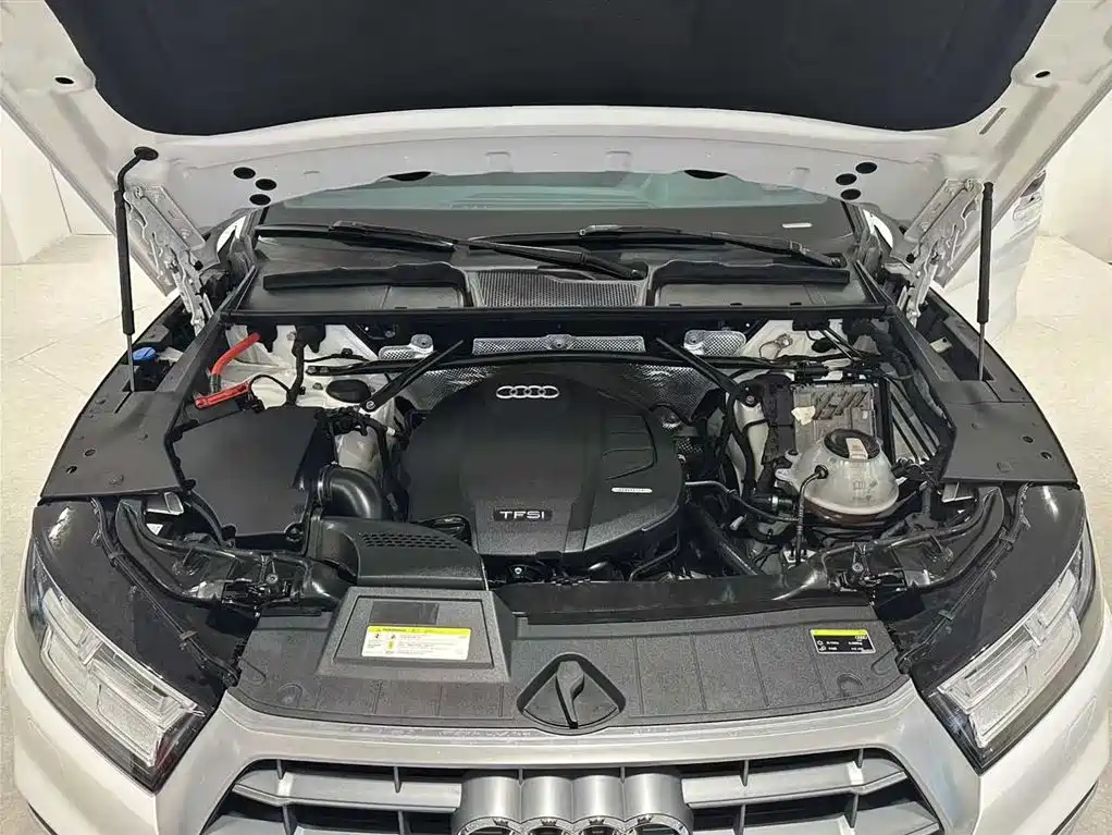 Audi Q5L 2020 40 TFSI Fashion