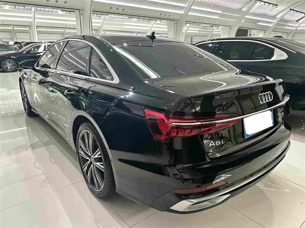 Audi A6L — миниатюра 18