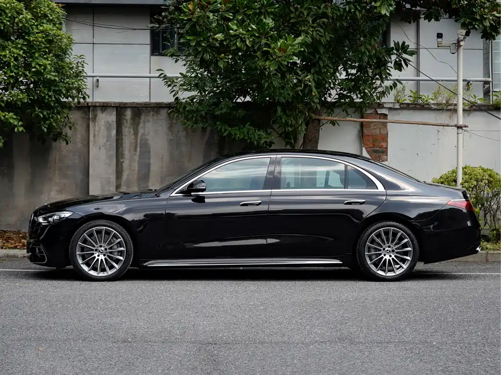 Mercedes-Benz S-Class — миниатюра 3