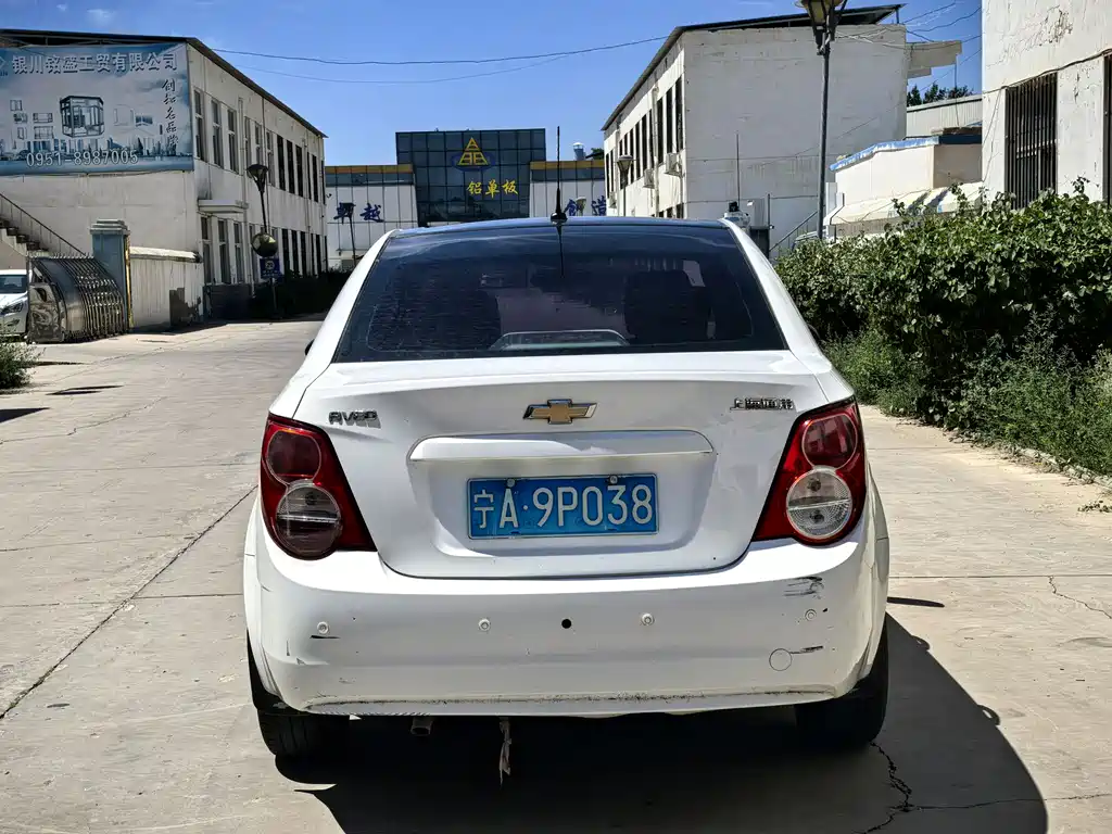 Chevrolet Aveo 2013 1.6L MT SX