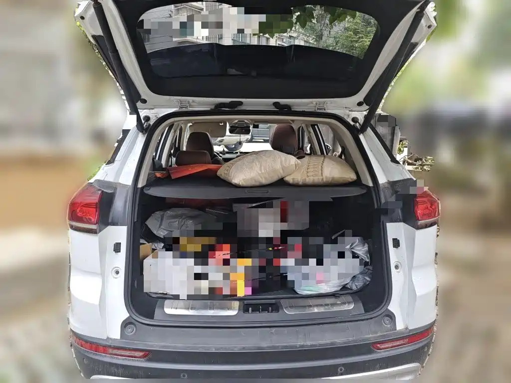 Geely Boyue — миниатюра 15