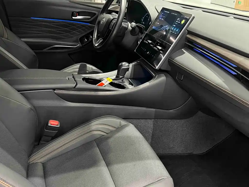 Toyota Avalon — миниатюра 8
