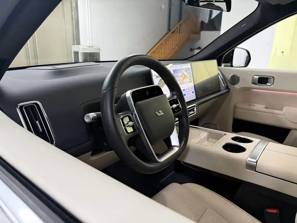 Li Auto Li L9 — миниатюра 10