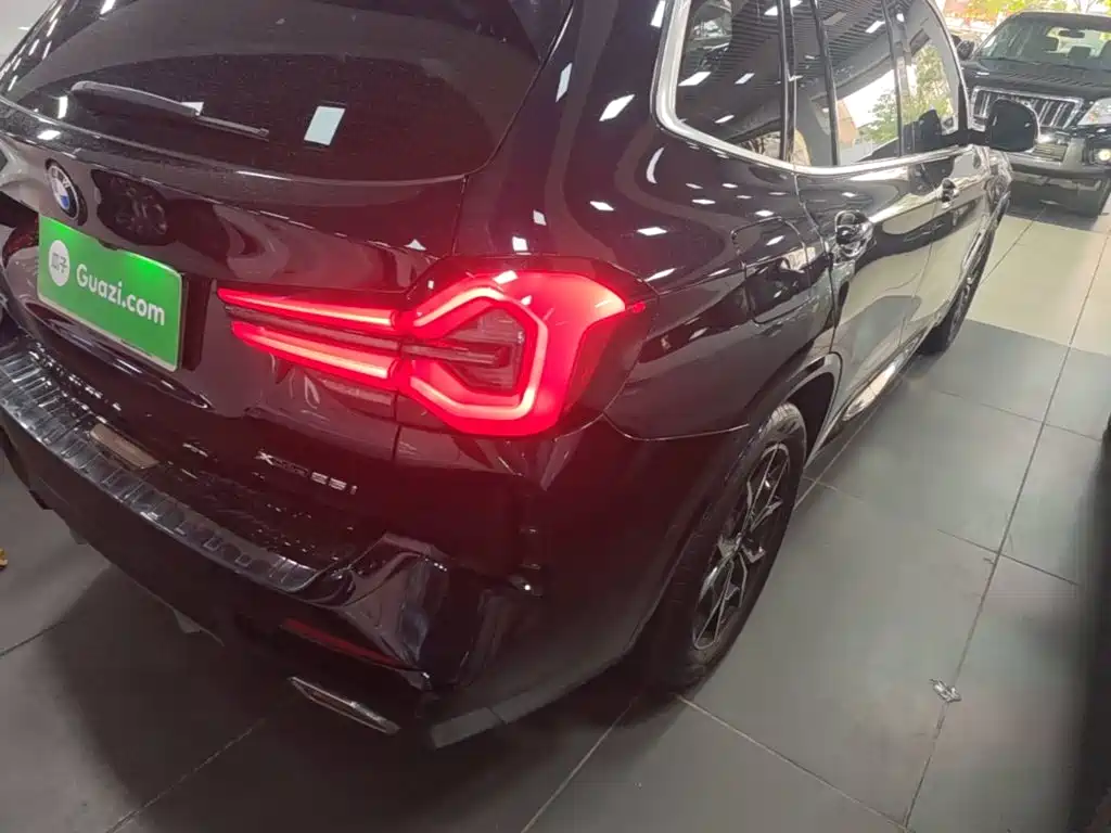 BMW X3 — миниатюра 8