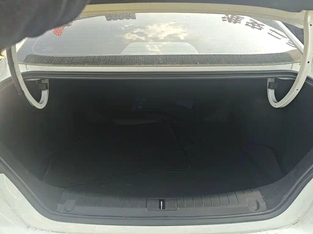 Geely Binrui — миниатюра 19