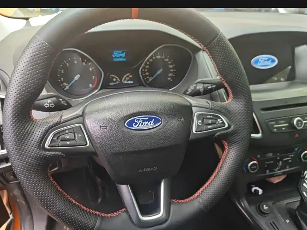 Ford Focus — миниатюра 13