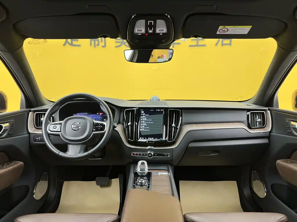 Volvo XC60 — миниатюра 36