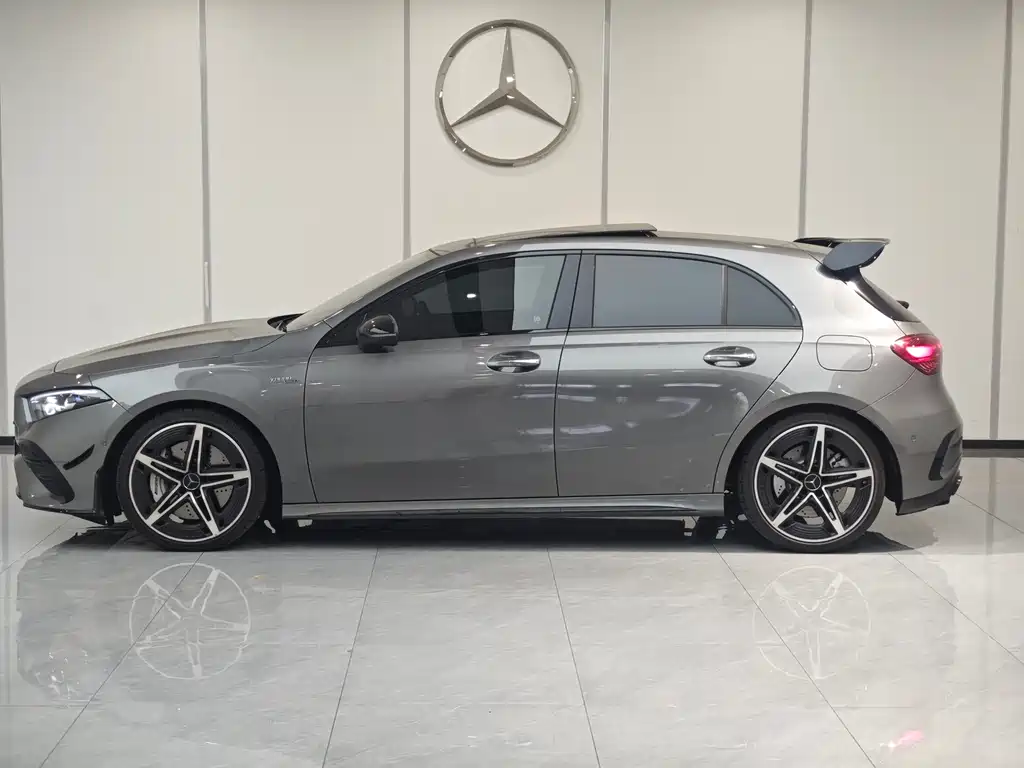 MERCEDES-BENZ A CLASS AMG