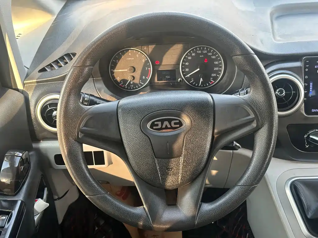 JAC Refine Refine M3 — миниатюра 7
