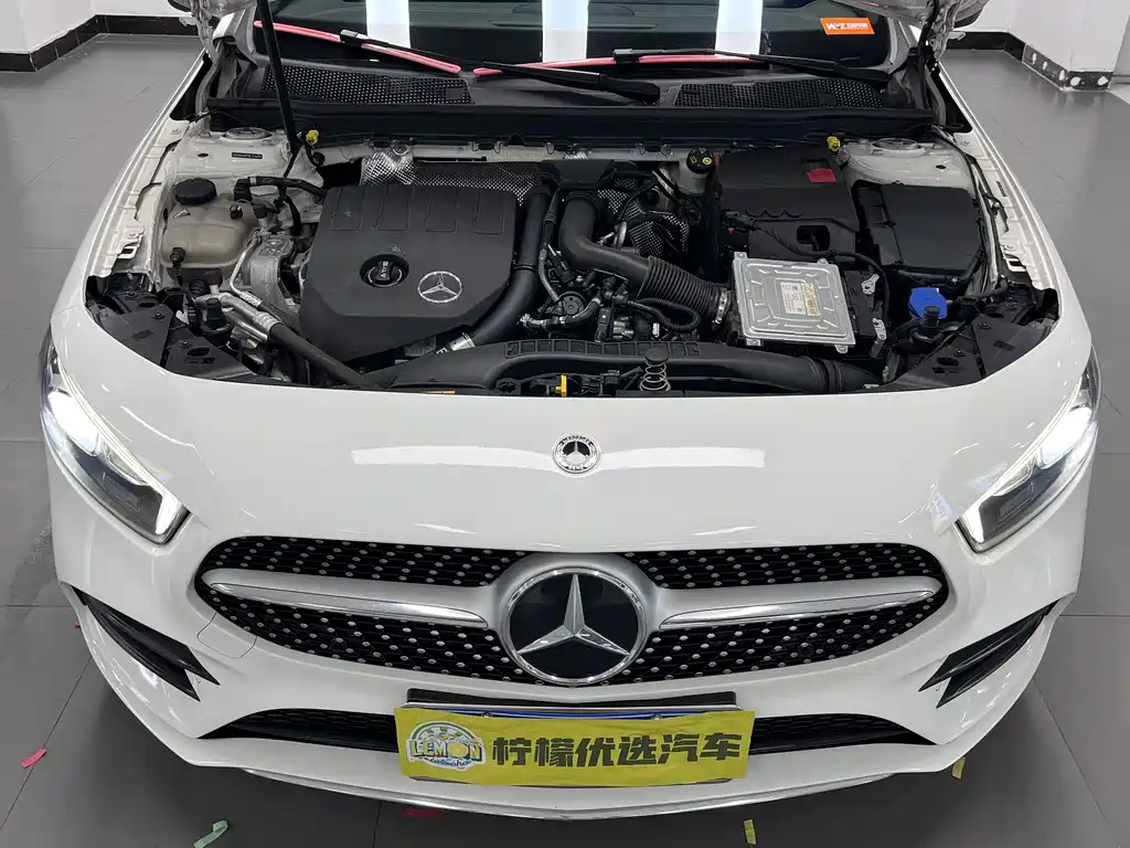 Mercedes-Benz A-Class — миниатюра 9