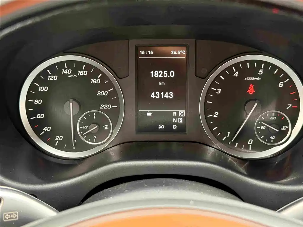 Mercedes-Benz Vito — миниатюра 18