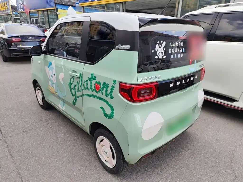 Wuling MINIEV — миниатюра 5