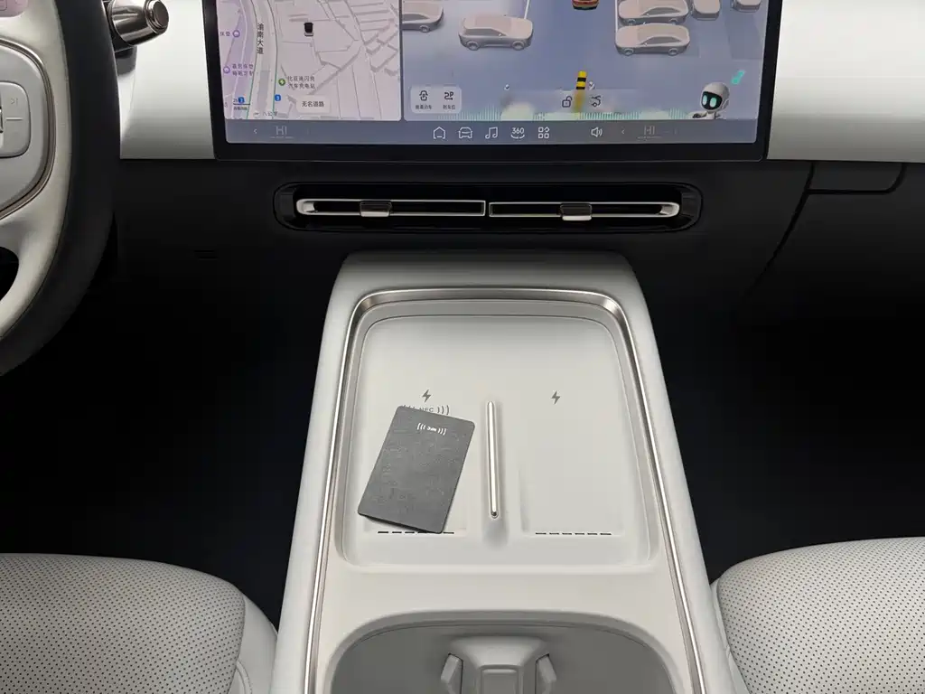 XPeng P7+ — миниатюра 12