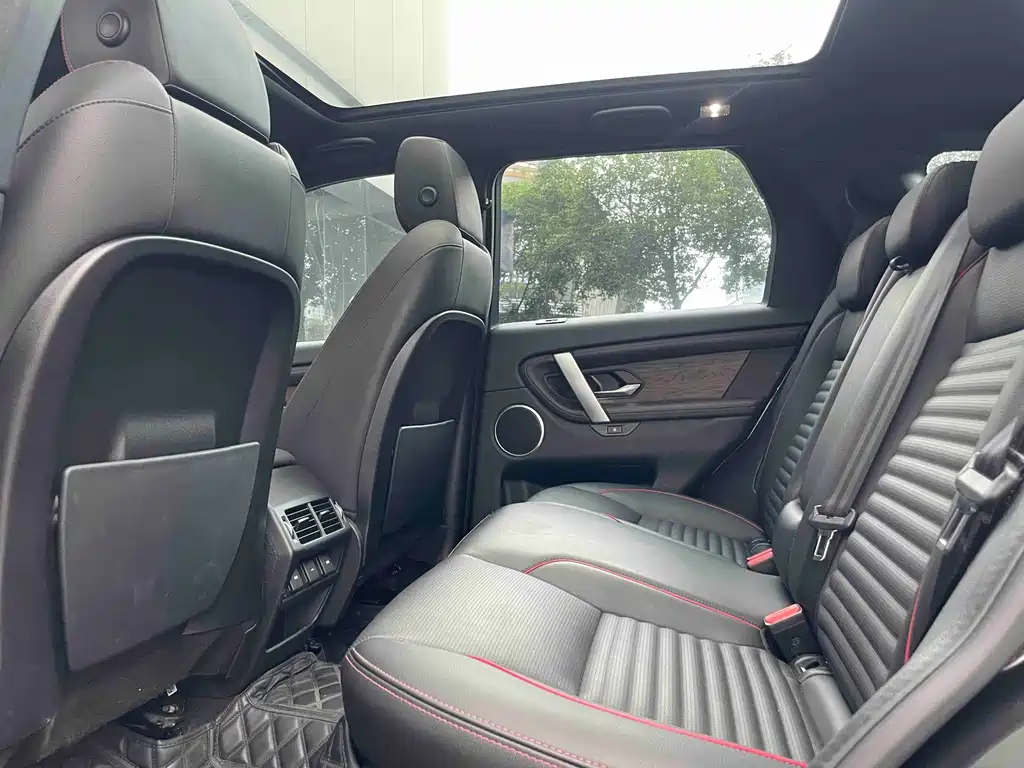Land Rover Discovery Sport — миниатюра 7