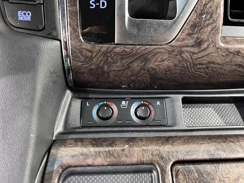 Toyota Alphard — фотографии объявления, Фото 20