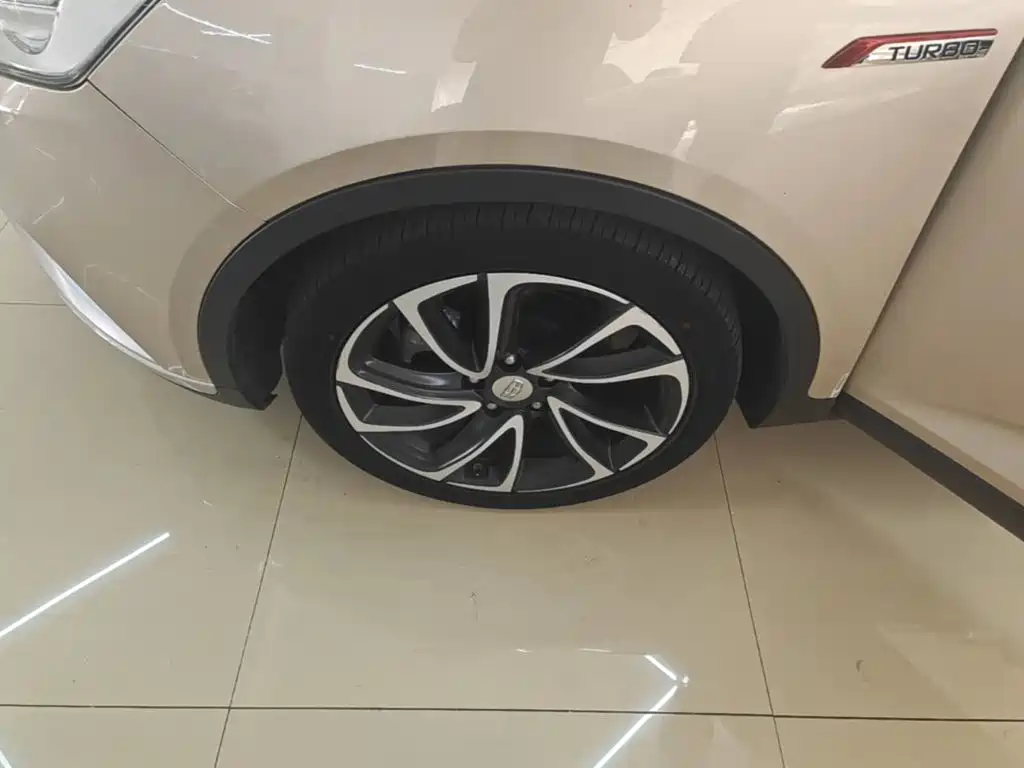 Geely Emgrand GS — миниатюра 23