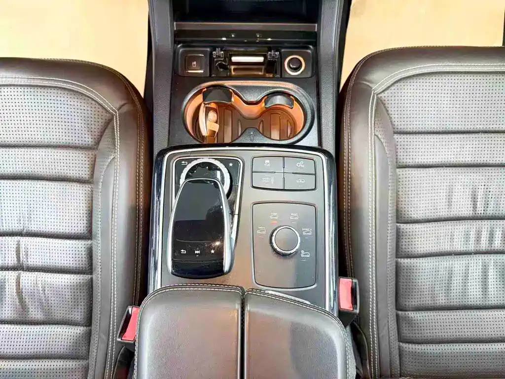 Mercedes-Benz GLS AMG — миниатюра 17