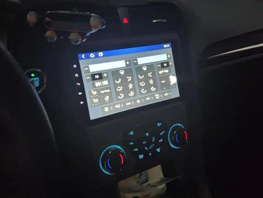 Ford Mondeo — миниатюра 13