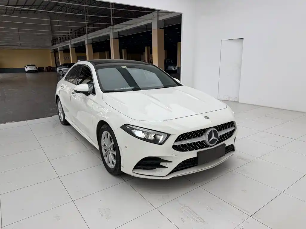 Mercedes-Benz A-Class — миниатюра 3