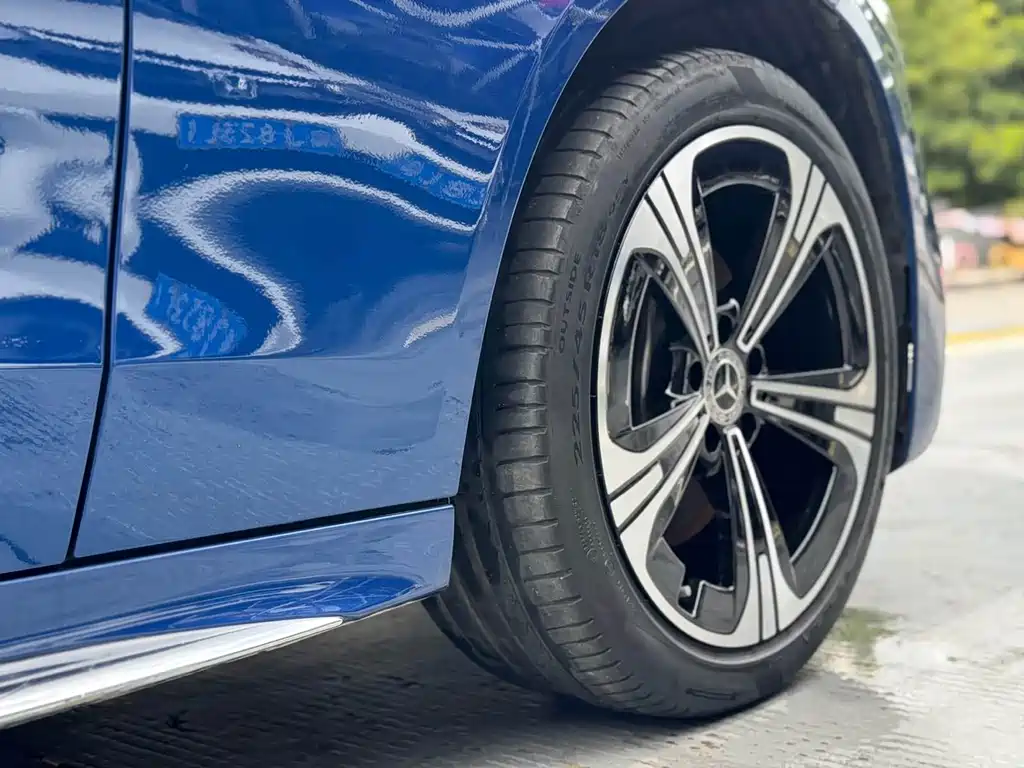 Mercedes-Benz C-Class — миниатюра 18