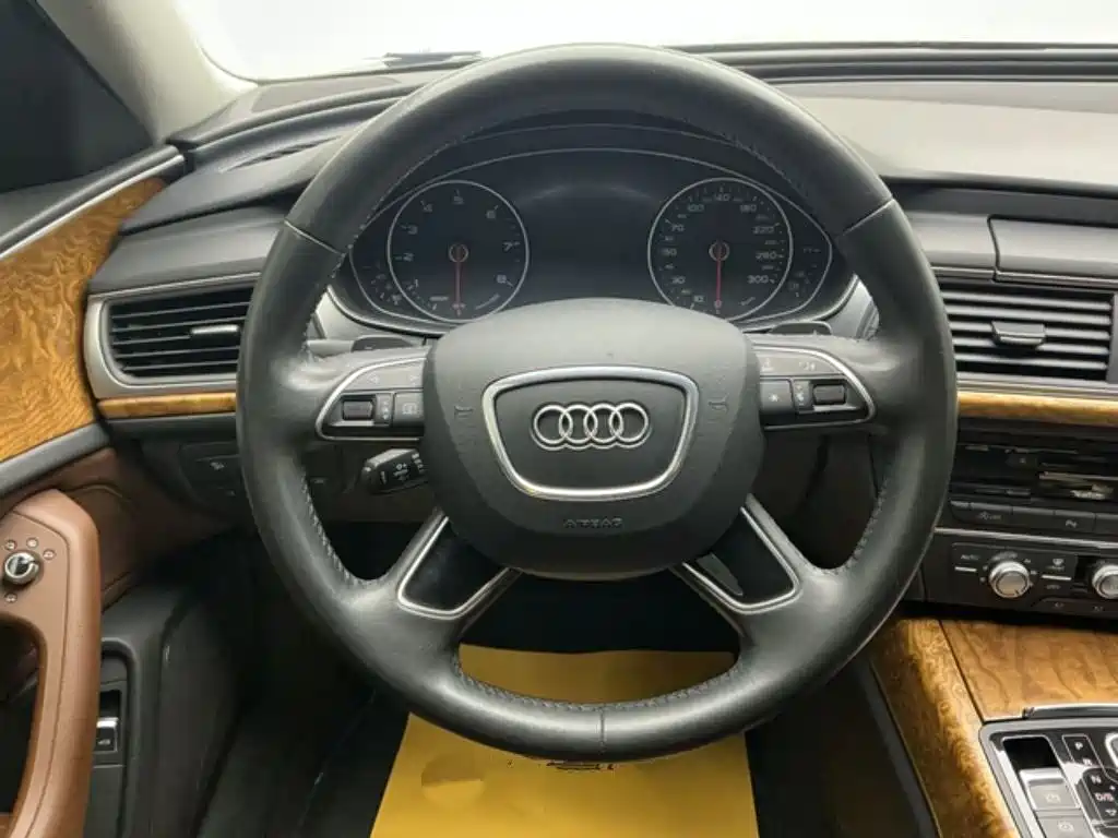 Audi A6L 2018 30 TFSI