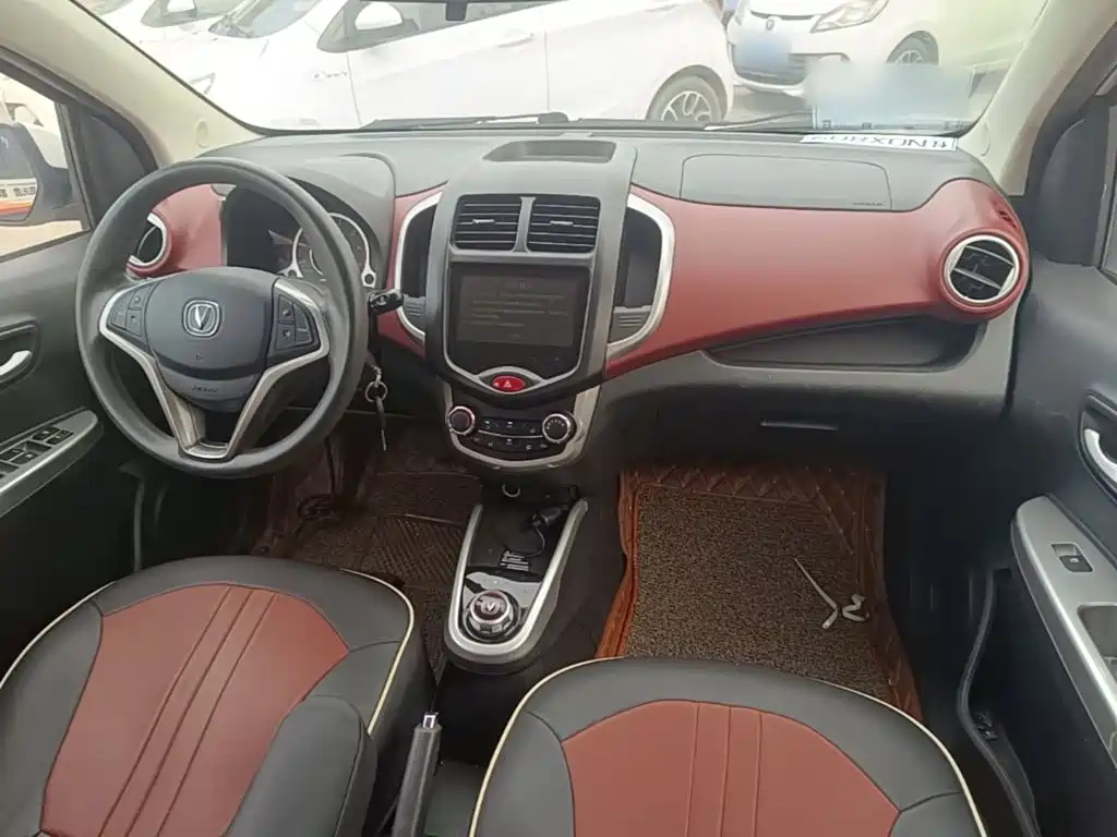 Changan BenBen — миниатюра 10