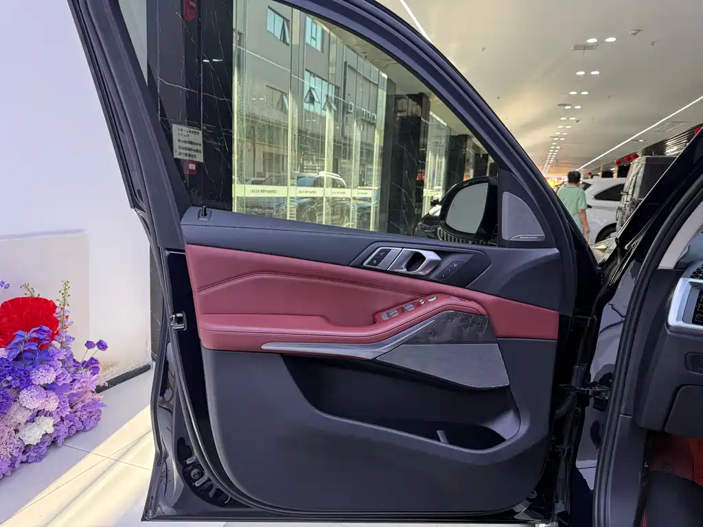 BMW X5 — миниатюра 14