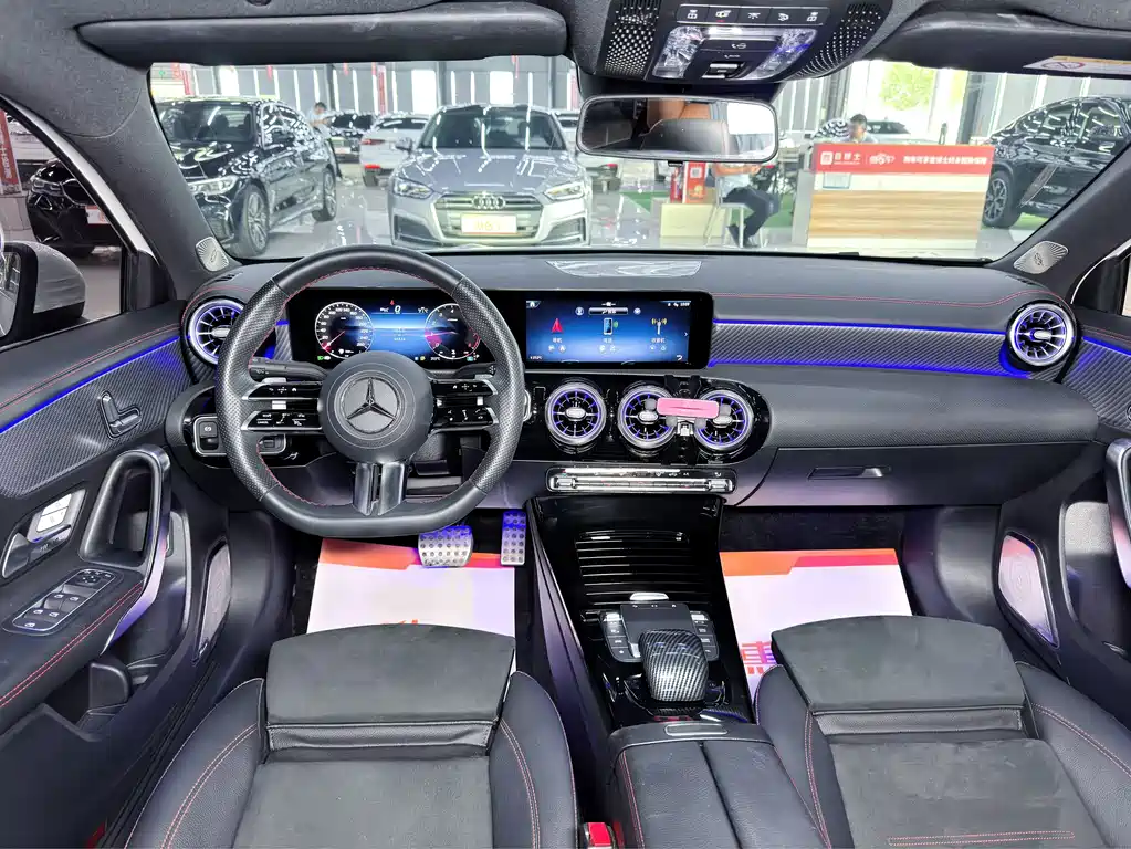 MERCEDES-BENZ A CLASS