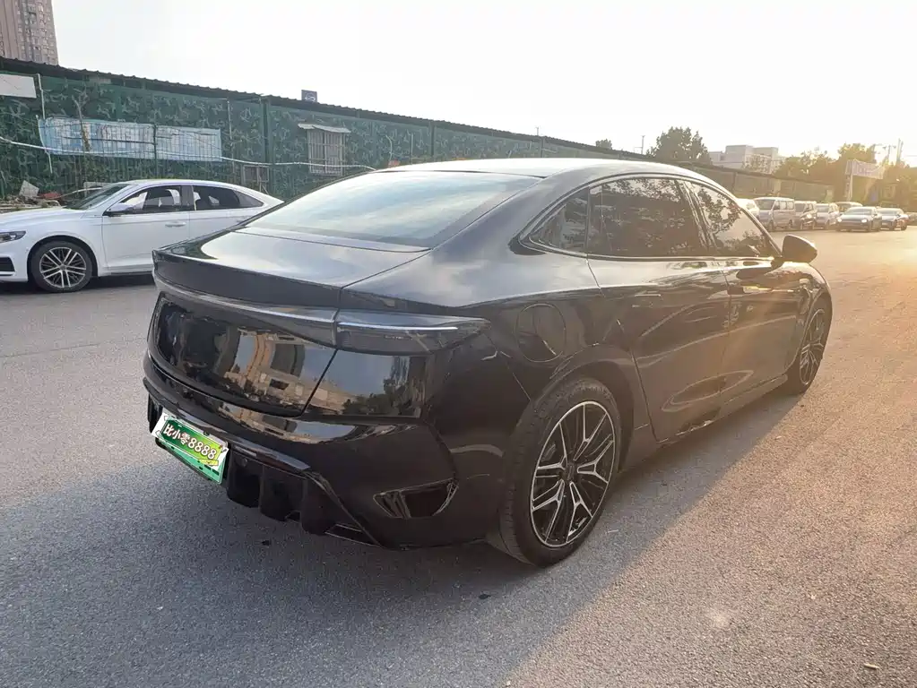BYD Seal — миниатюра 9