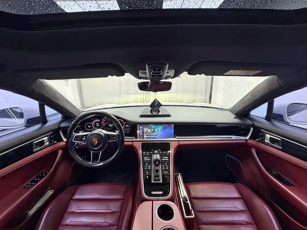 Porsche Panamera — миниатюра 11