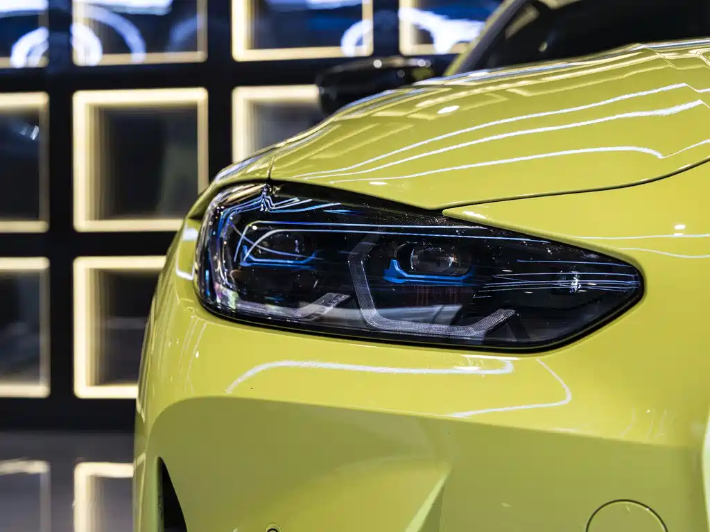 BMW M4 2022 M4