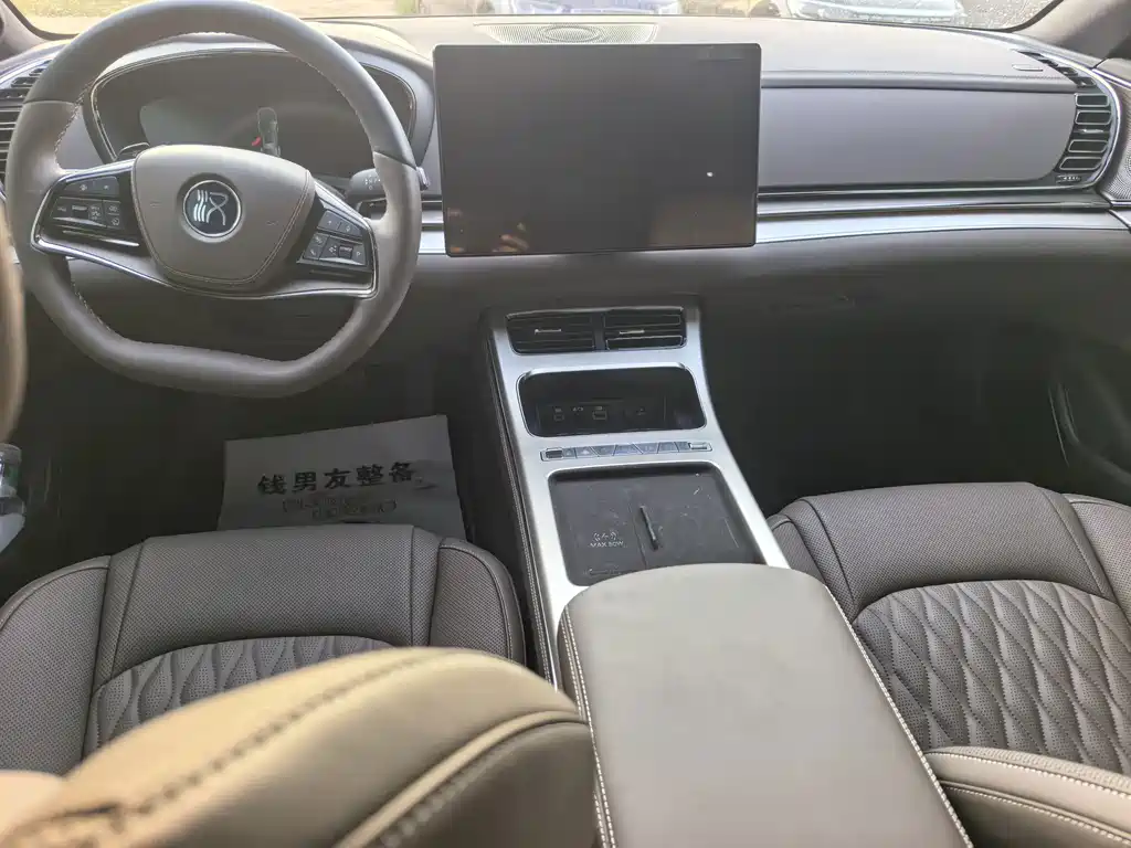 BYD Han — миниатюра 6