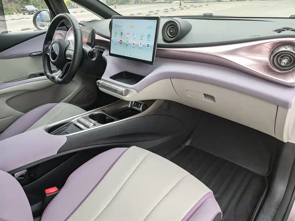 BYD Dolphin — миниатюра 10